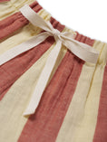将图像加载到画廊查看器中, <Organic zoo> Tomato Stripes Frill Shorts - DROP1