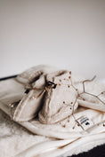 Gallery viewerに画像を読み込む, <ALWERO>Baby shoes EMO - BEIGE-ALWERO-SUNNAO