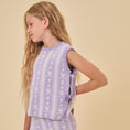 Load image into Gallery viewer, <Birinit Petit> Lilly Flower vest(3-6Y)-Birinit Petit-SUNNAO