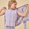 Load image into Gallery viewer, <Birinit Petit> Lilly Flower vest(3-6Y)-Birinit Petit-SUNNAO
