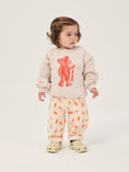 将图像加载到画廊查看器中, <BOBO CHOSES> Softpaw Monster sweatshirt