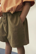Load image into Gallery viewer, <GRAY LABEL> Button Shorts - Woody