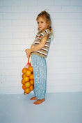 将图像加载到画廊查看器中, <GROWN> Organic Stripe Apple Knit Vest - Oatmilk