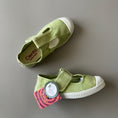 Gallery viewerに画像を読み込む, <Cienta>T strap shoes - BUTTERFLY 77777-Cienta-SUNNAO