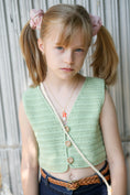 Gallery viewerに画像を読み込む, <Kalinka> Sahara Vest - Pistachio