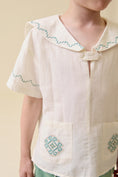 Gallery viewerに画像を読み込む, <Lali> Sailor Shirt in Antique White