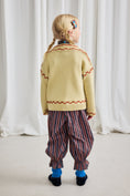 Gallery viewerに画像を読み込む, <Misha&Puff> Cross Stitch Bjorn Cardigan - Raffia Drop2