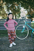 Load image into Gallery viewer, <Misha&Puff> COURT JOGGER - ANTIQUE ROSE KYOTO - DROP2