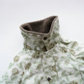 Load image into Gallery viewer, <Moun ten.> flower camo boa callor blouson