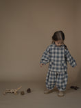 将图像加载到画廊查看器中, <Organic zoo> Fog Blue Gingham Lodge Pants