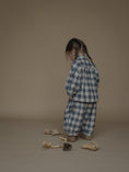将图像加载到画廊查看器中, <Organic zoo> Fog Blue Gingham Lodge Pants