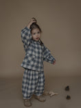 将图像加载到画廊查看器中, <Organic zoo> Fog Blue Gingham Lodge Pants