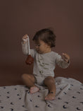 将图像加载到画廊查看器中, <Organic zoo> Strong Roots Bodysuit