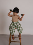 将图像加载到画廊查看器中, <Organic zoo> Dill Gingham Resort Pants - DROP1