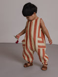 갤러리 뷰어로 이미지로드, <Organic zoo> Tomato Stripes Jumpsuit - DROP1