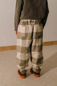 갤러리 뷰어로 이미지로드, <STUDIO BOHEME PARIS> CARROT PANTS - KAKI GINGHAM