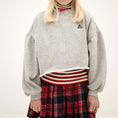 Gallery viewerに画像を読み込む, <REPOSE AMS> crop heart sweater -light mixed grey
