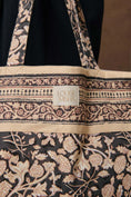 갤러리 뷰어로 이미지로드, <Louise Misha> TOTE BAG BEVERLY - BLACK BLOOMING WOODS