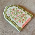 갤러리 뷰어로 이미지로드, Indian Embroidery hand mirror