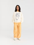 갤러리 뷰어로 이미지로드, <TRUE ARTIST> Sweatshirts No.1 ivory White Bird
