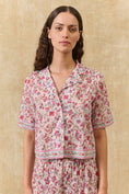Gallery viewerに画像を読み込む, <Louise Misha> PAJAMAS SET LOUKA - CREAM FLORAL HAVEN(大人用)