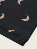 갤러리 뷰어로 이미지로드, <Organic zoo> Charcoal Midnight Sweatshirt