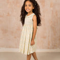 Gallery viewerに画像を読み込む, <Question Everything> SMOCKED GIRLS DRESS - RUTHIE(1-2Y)-Question Everything-SUNNAO