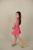 Gallery viewerに画像を読み込む, <Lali> Clara Romper in Coral Crossstitch（2-5Y）
