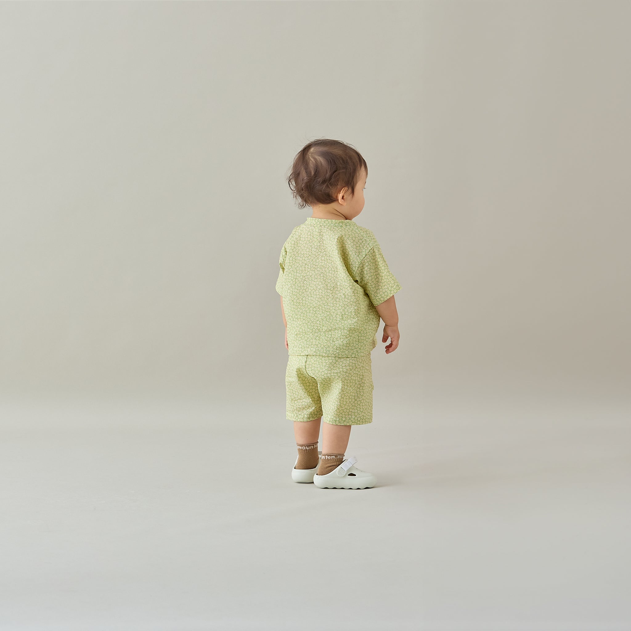 <Moun ten.> flower wave shorts - leaf green　