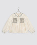 Gallery viewerに画像を読み込む, <Little Cotton Clothes>Gracie Smocked Blouse（6M-7Y）
