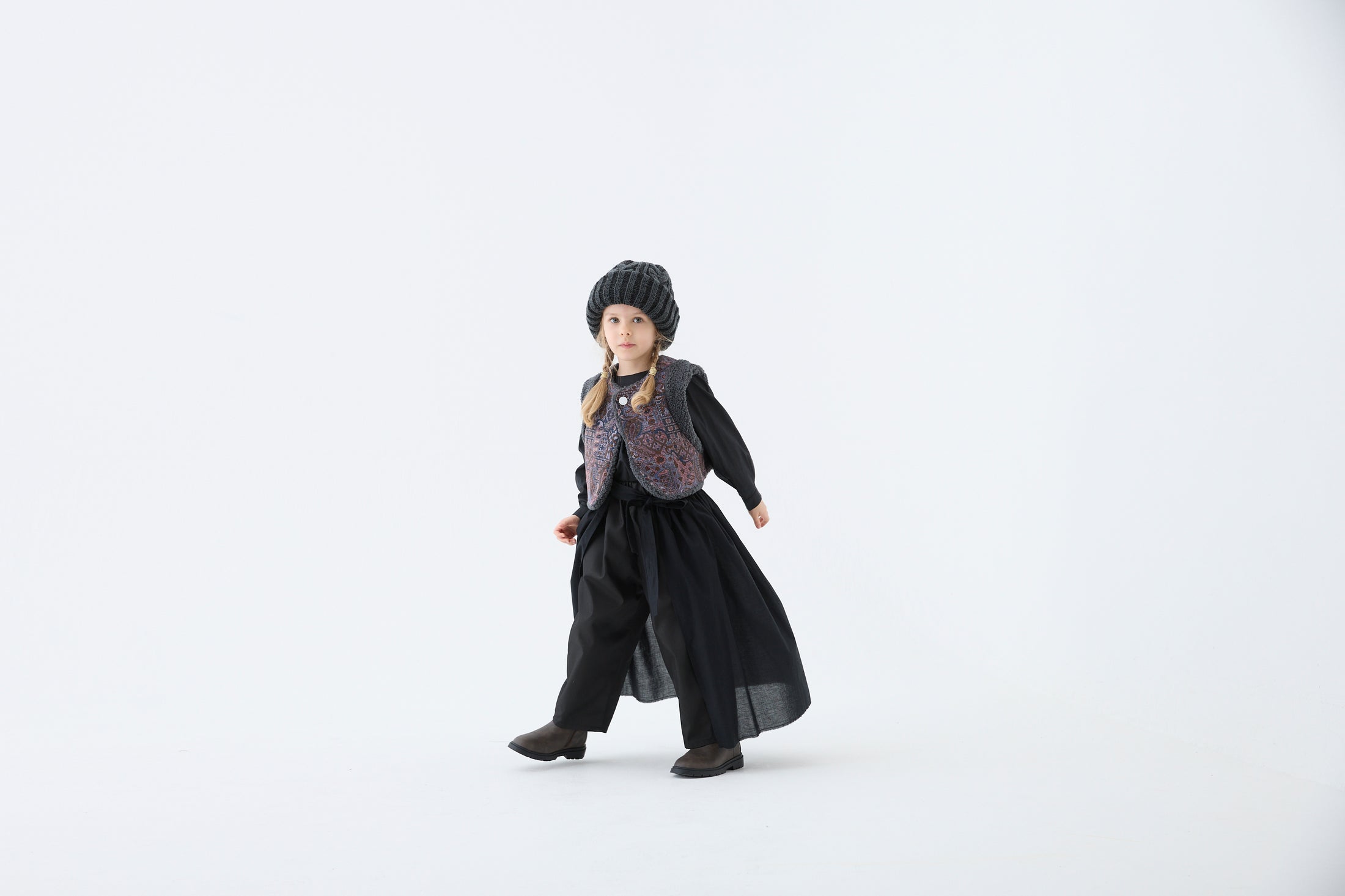 [Pre-order / Scheduled for September shipment] <eLfinFolk> Beast Beanie Ⅱ by CA4LA - black