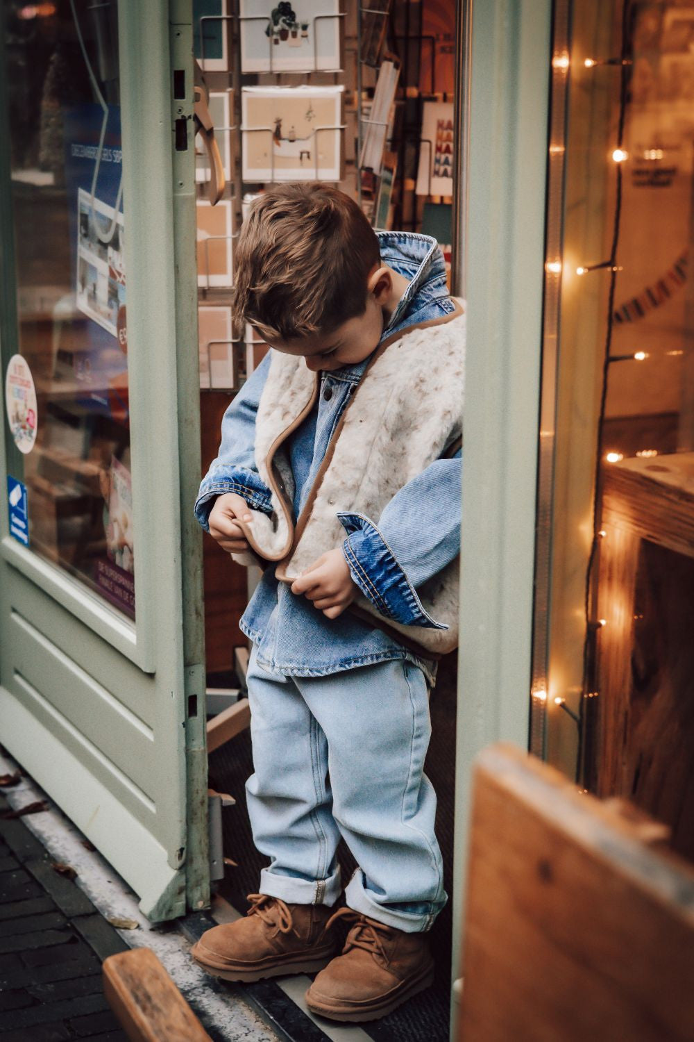 <ALWERO>Alwero bodywarmer Tyb light junior -  DONKERE BIES