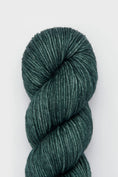 갤러리 뷰어로 이미지로드, <STUDIO MISHA&PUFF>RWS Yarn Skein - Camp green
