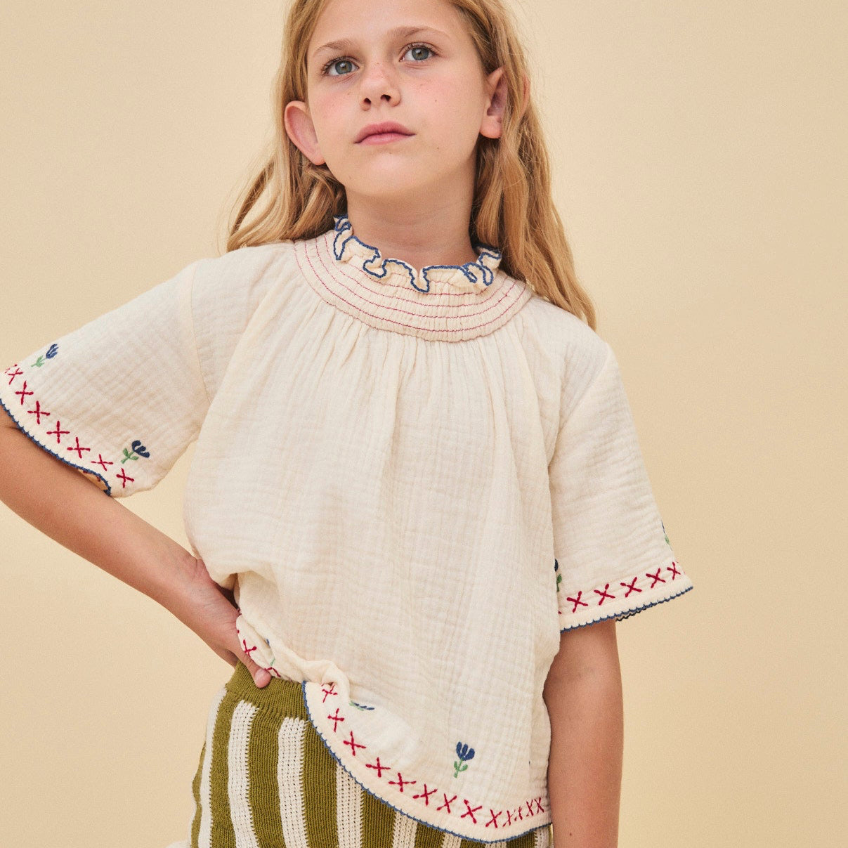 <Birinit Petit> Tulipano embroidered blouse（3-6Y）