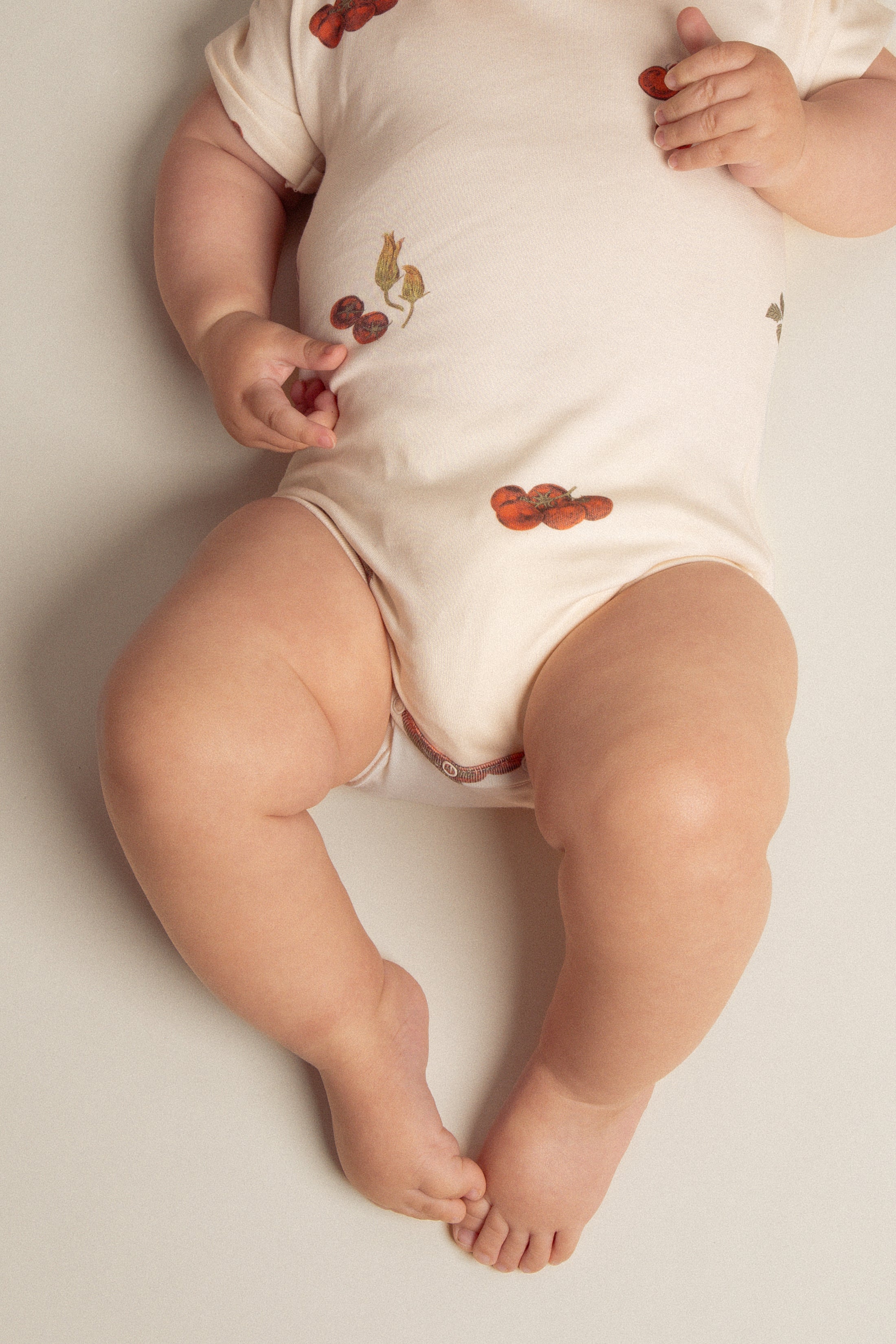 【予約／送料無料】<STUDIO BOHEME PARIS> BODYSUIT BAMA - OFF WHITE / TOMATO（12M-24M）