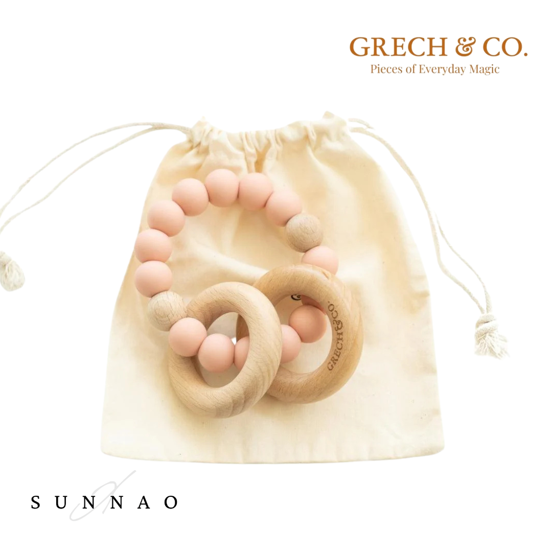 <GRECH&CO.> SEDONA TEETHING RING + RATTLE - SHELL