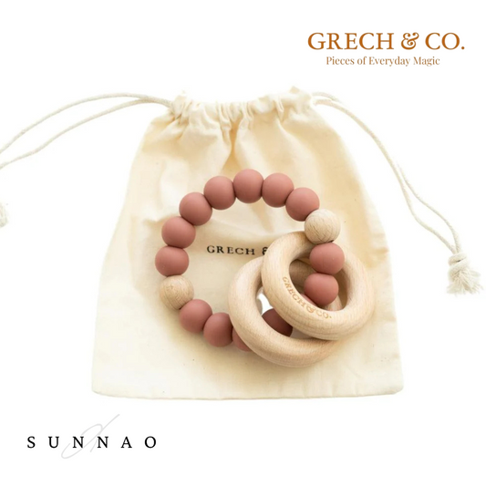 <GRECH&CO.> SEDONA TEETHING RING + RATTLE - BURLWOOD