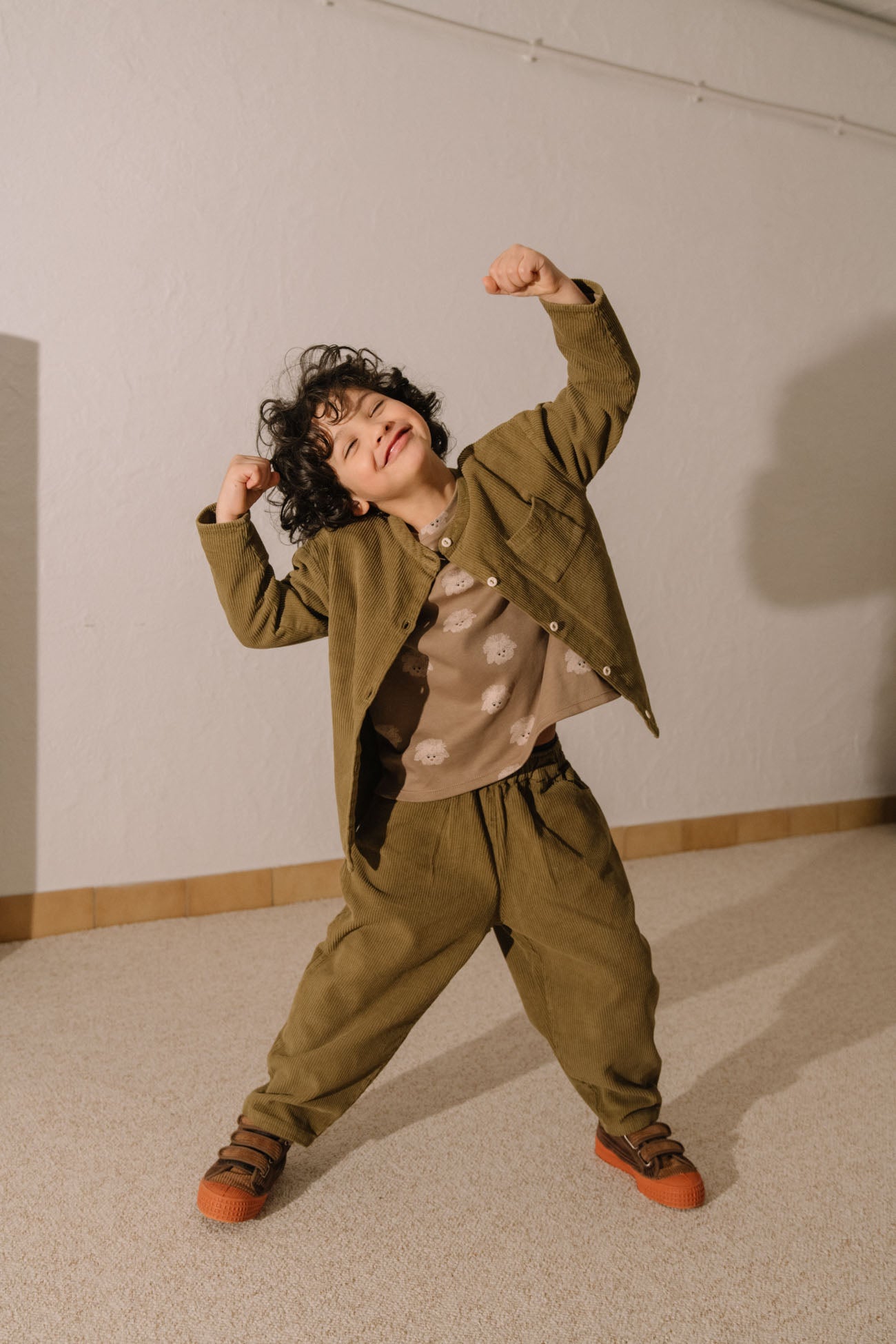 <STUDIO BOHEME PARIS> CARROT PANTS - GREEN NUTRIA