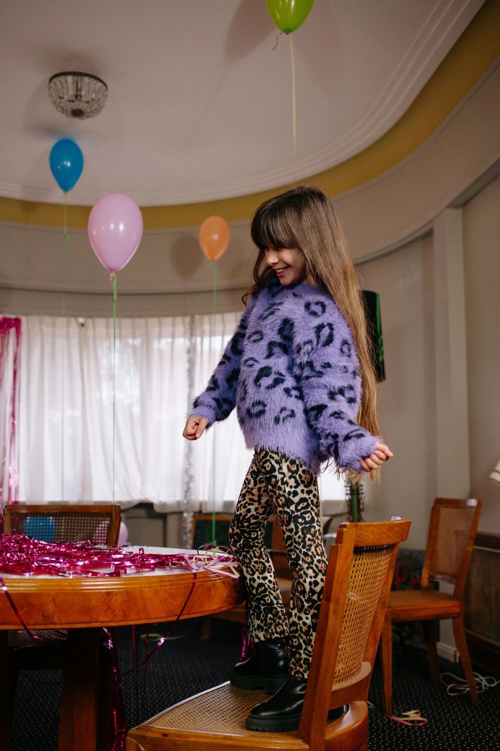 <CALL ME FRANKIE> CMF LEOPARD FLUFFY SWEATER