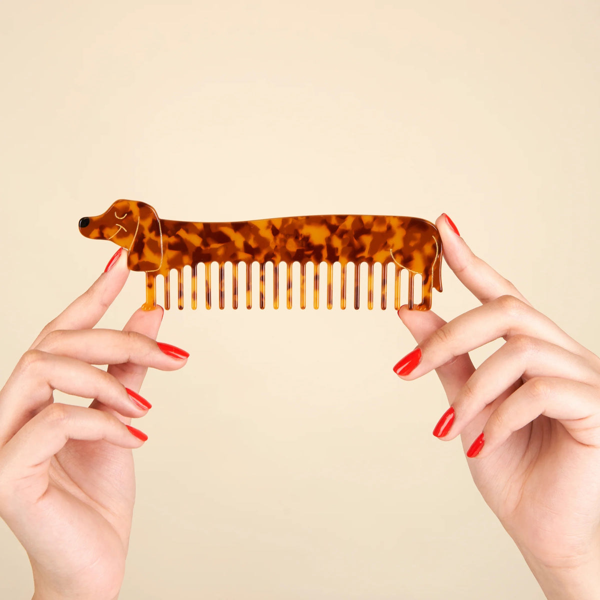 <COUCOU SUZETTE> Dachshund Comb