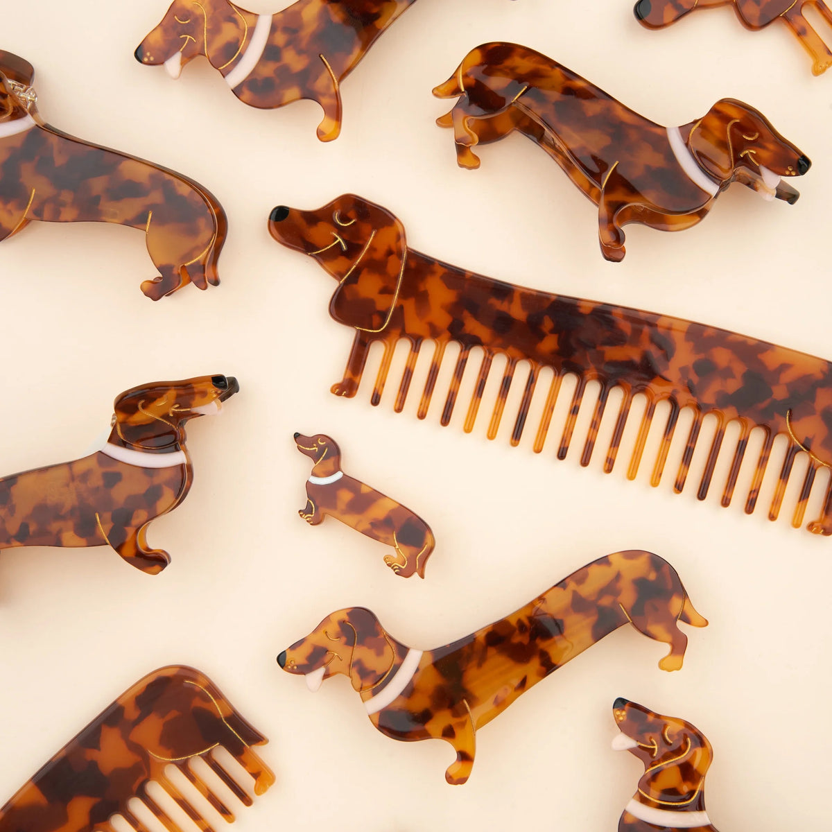 <COUCOU SUZETTE> Dachshund Comb