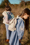 Gallery viewerに画像を読み込む, <Louise Misha> SCHOOL BAG TIYA - NAVY SNOWFALL PATCH　
