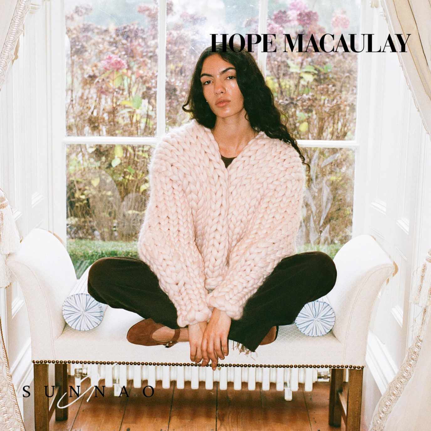 【受注生産】<Hope Macaulay> Cream Colossal Knit Cardigan