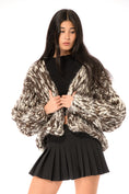 Load image into Gallery viewer, 【受注生産】<Hope Macaulay> Humbug Colossal Knit Cardigan
