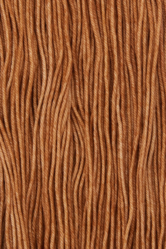 <studio misha> RWS Yarn Skein - Rose gold</studio>