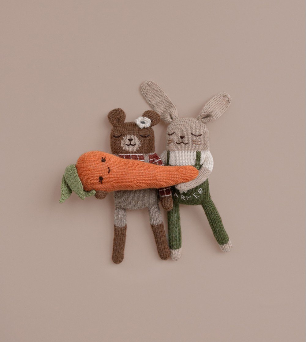 <Main Sauvage>Bunny knit toy - Little farmer