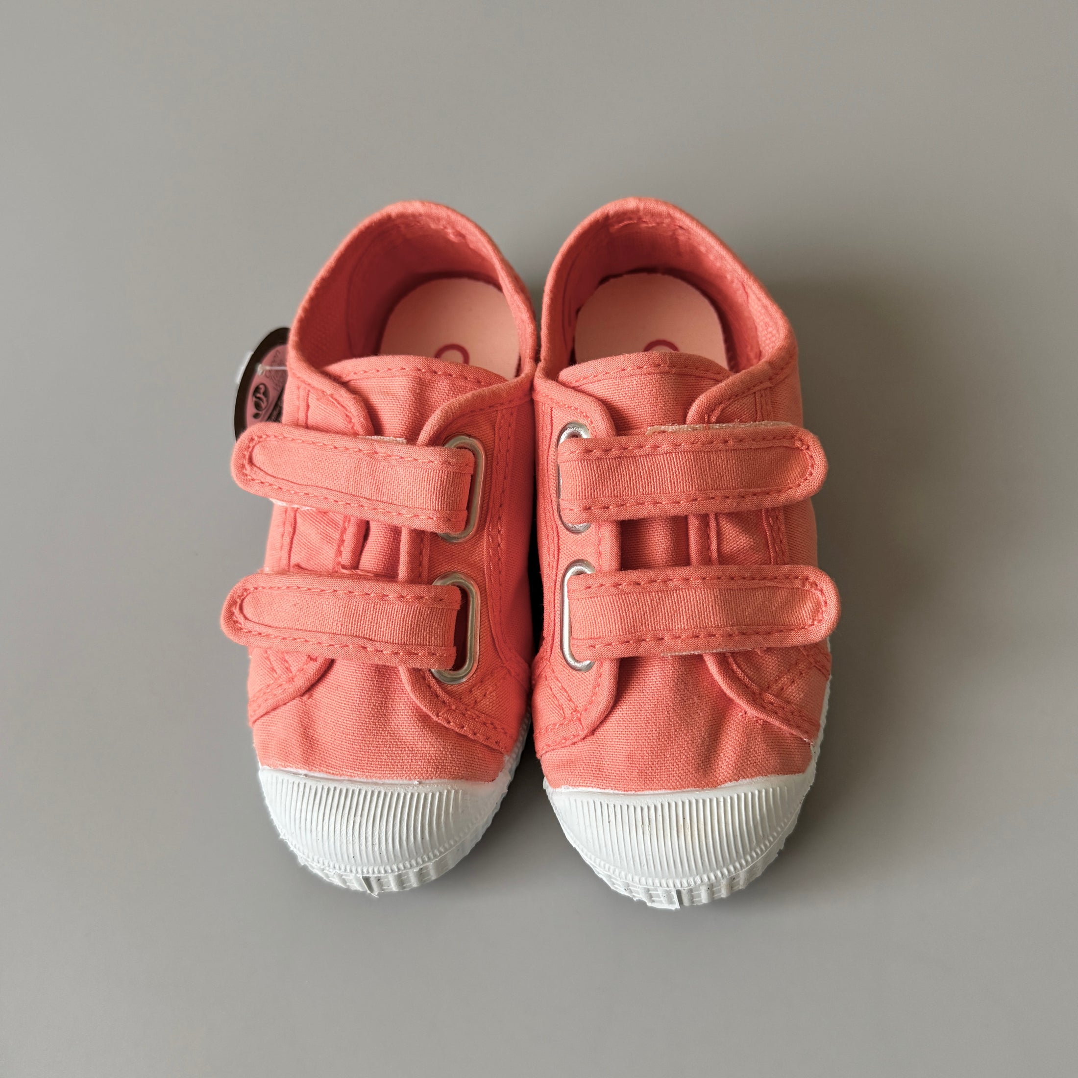 <cienta> Double strap velcro sneakers - ROZA 78777</cienta>