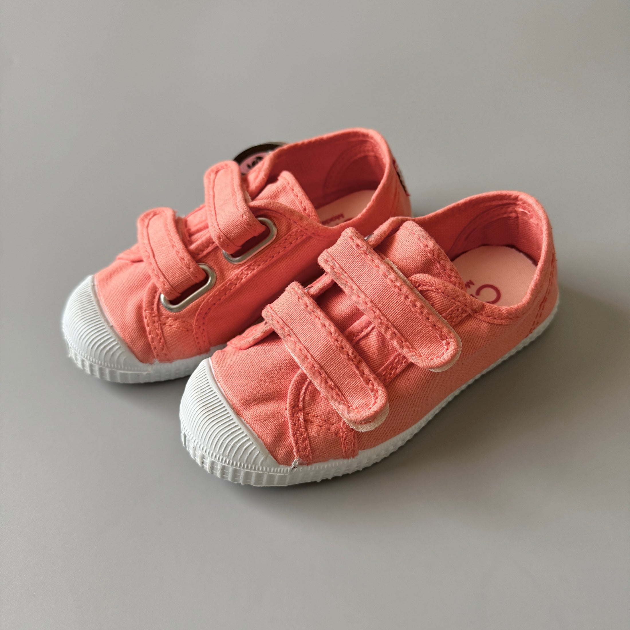 <Cienta>Double strap velcro sneaker - PEACH 78997