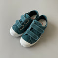 Gallery viewerに画像を読み込む, <Cienta>Double strap velcro sneaker - PEACOCK 78777
