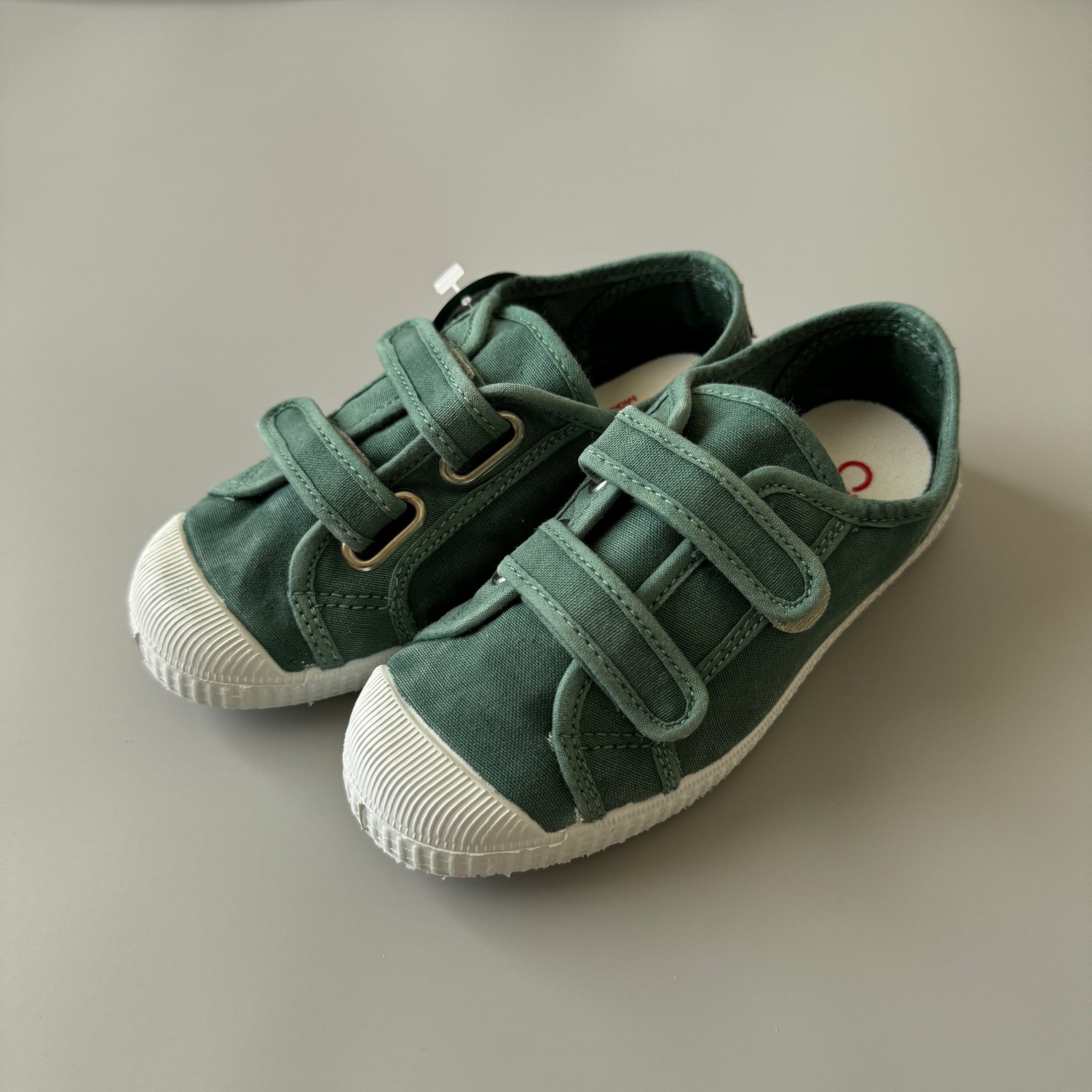 <Cienta>Double strap velcro sneaker - SEAGREEN 78777